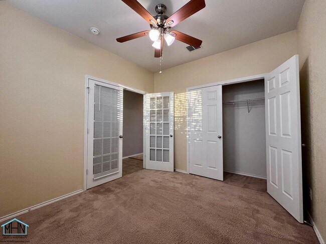 Building Photo - 3802 Mahogany Cove