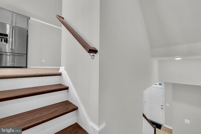 Building Photo - 1106 Overlook Wy