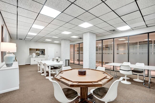 Building Photo - 1360 S Ocean Blvd