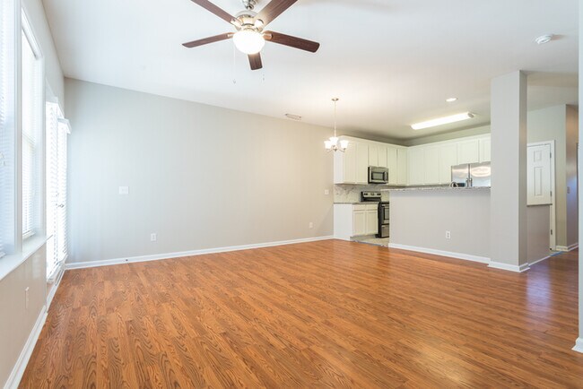 Building Photo - Spacious Wake Forest Town Home For Rent