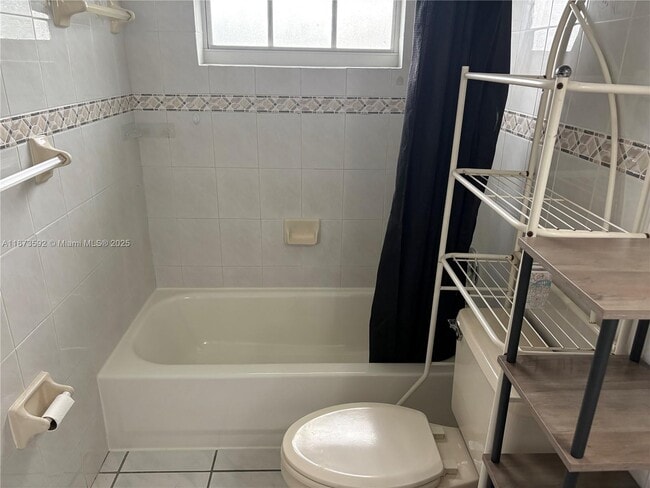 Building Photo - 9470 SW 79th St