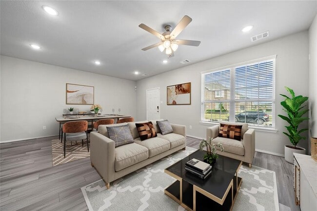 Building Photo - 15827 Sundew Prairie Dr