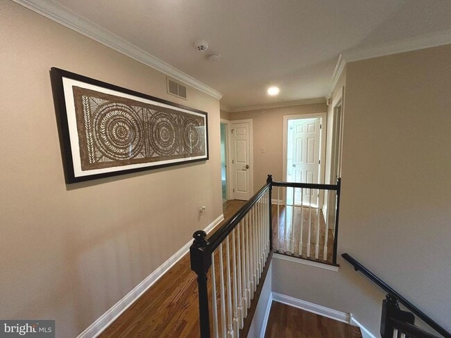 Building Photo - 3879 Charter Club Dr