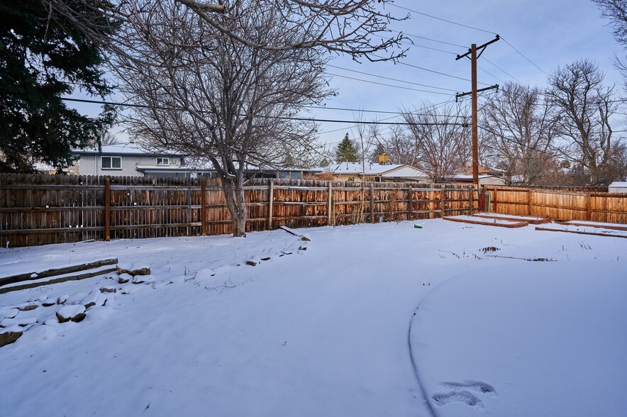 Building Photo - 151 S Ames St