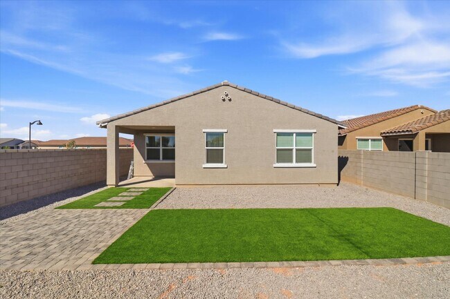 Building Photo - 19295 N Avelino Dr