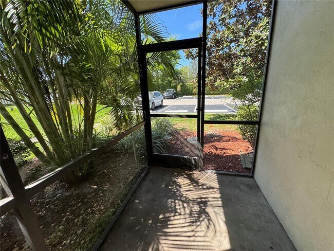 Building Photo - 3300 Fox Chase Cir