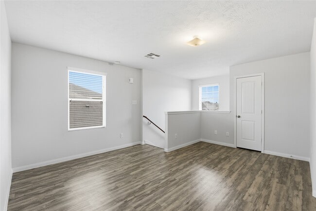 Building Photo - 3 Santa Barbara Dr