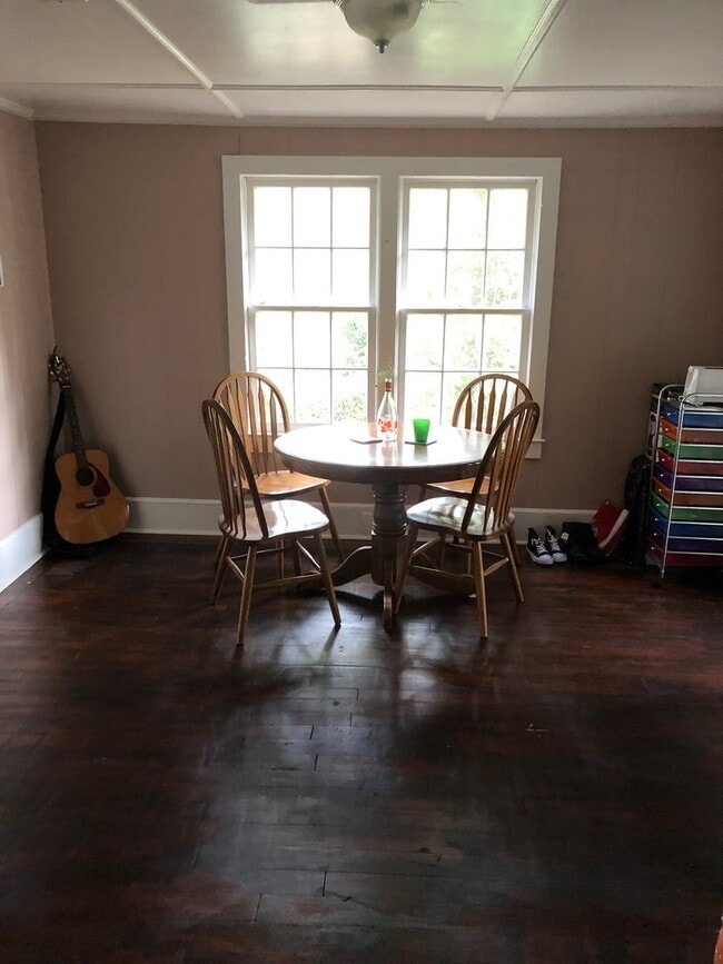 Building Photo - Marsh View Ranch