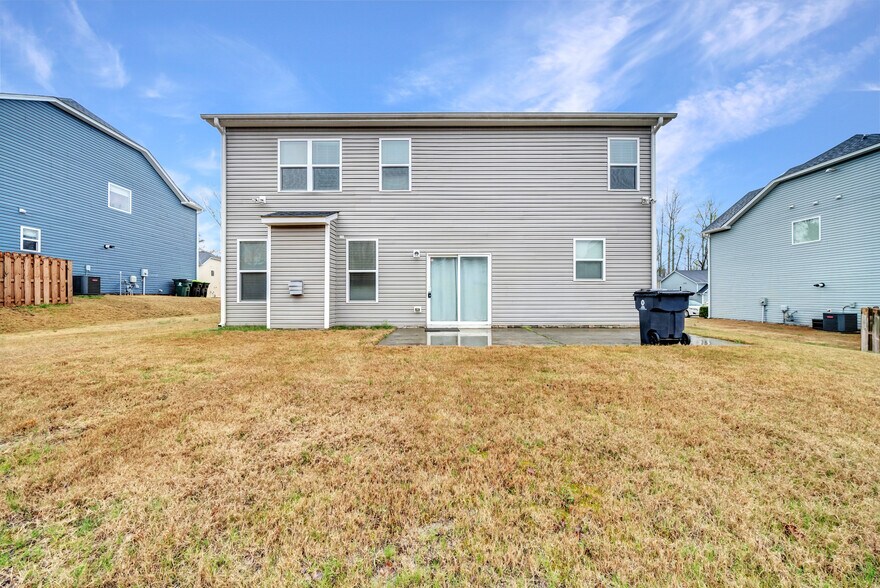 Building Photo - 507 Mt Carmel Rd