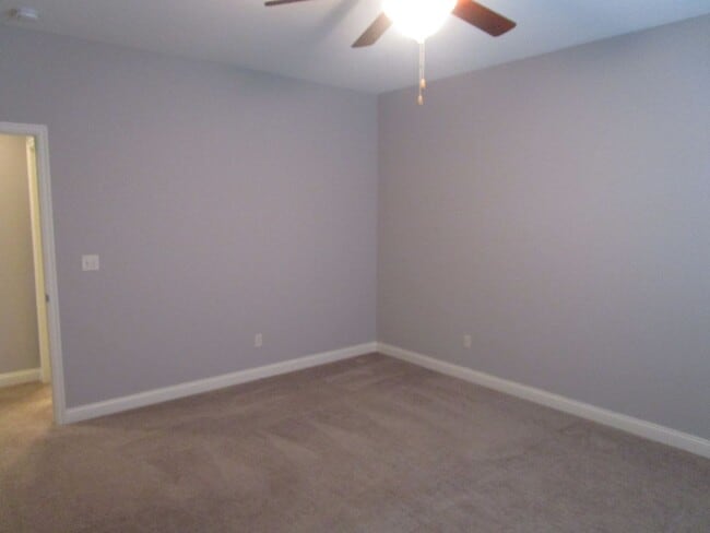 Building Photo - Huge 3BR/3BA Villa at Boulder Springs - Available July!!