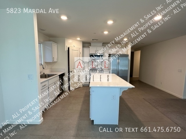 Building Photo - 5823 Mardal Ave