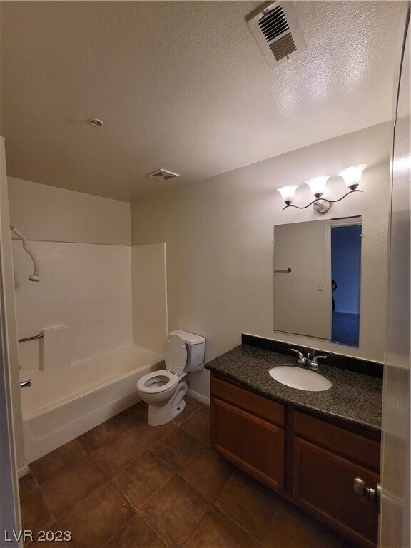 Building Photo - 2121 Blue Breeze Dr