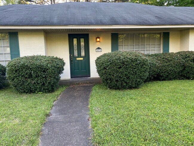 Building Photo - 5075 Riverwood Cir - NE Jackson