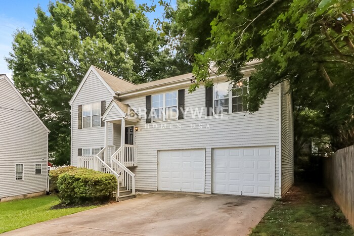 Building Photo - 631 Waynes Ct SE