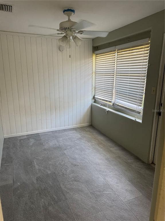 Building Photo - 2820 57th St S