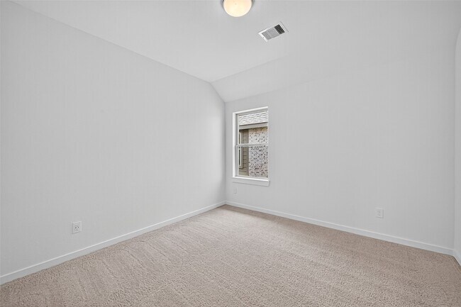 Building Photo - 23806 Pullin Market Dr