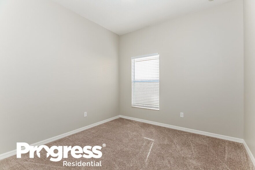 Building Photo - 15122 Stonebriar Way