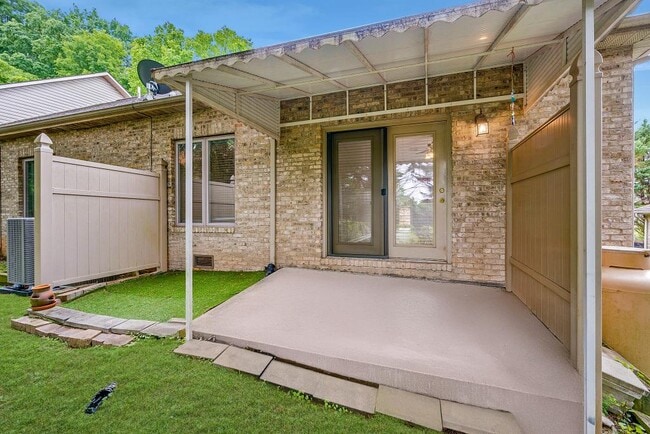 Building Photo - 176 S Austin Springs Rd
