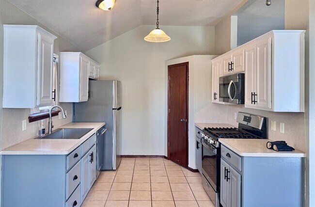 Building Photo - 16401 Osceola Trail