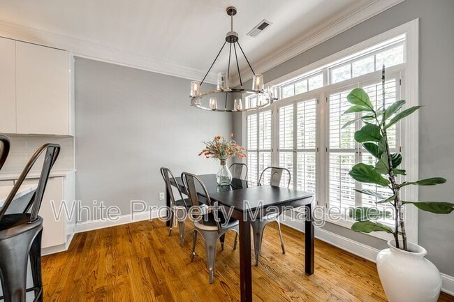 Building Photo - 1126 Blowing Rock Cove
