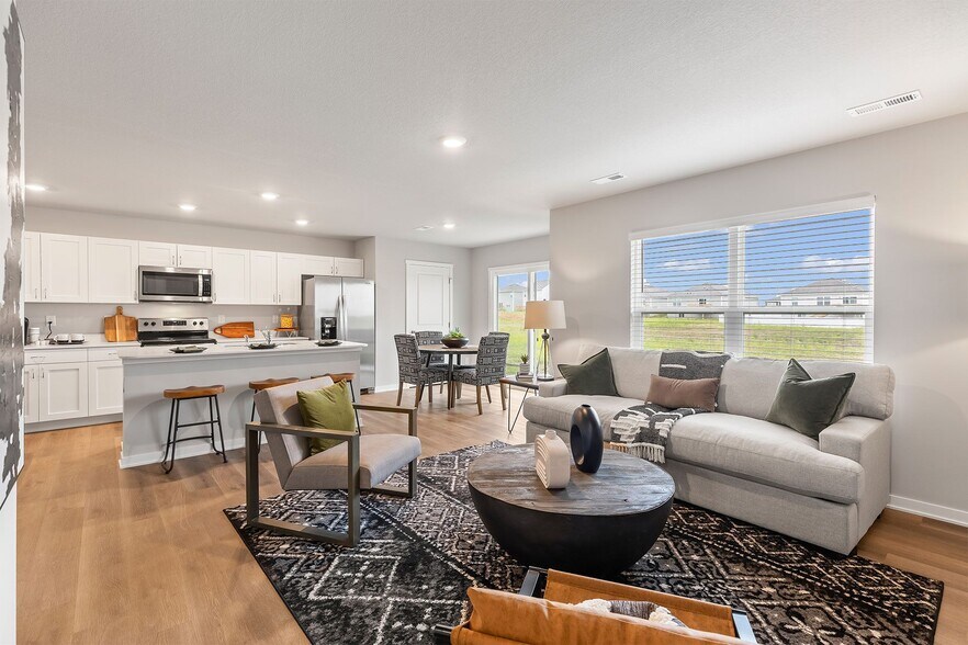 Building Photo - Brixin Townhomes at Cressmoor Estates