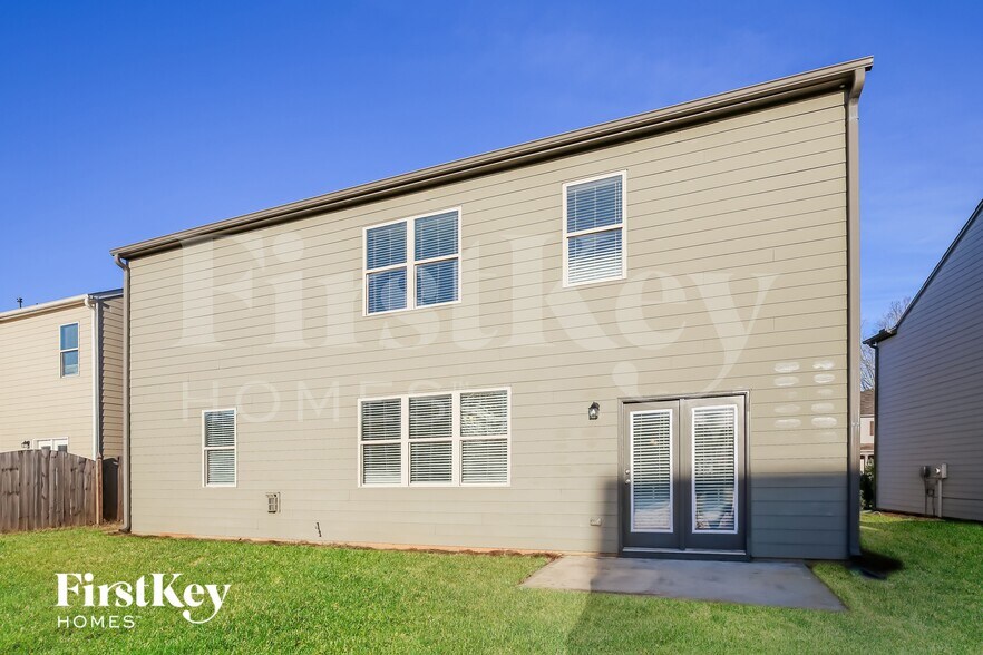 Building Photo - 73 Maple Brook Dr