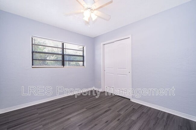 Building Photo - 5601 Andora St