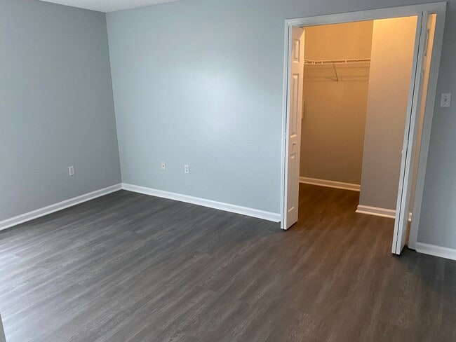 Building Photo - 16 Cypress Dr