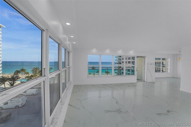 Building Photo - 3900 Galt Ocean Dr