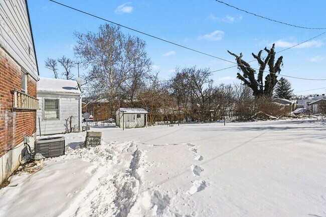 Building Photo - Beautiful 3 Bed 1 Bath Home