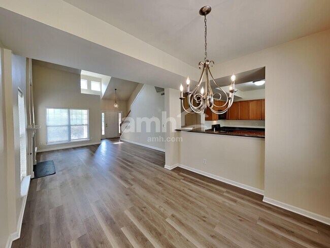 Building Photo - 935 Legacy Park Rd