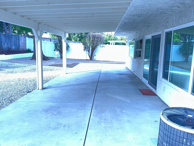 Building Photo - 22353 Welby Way