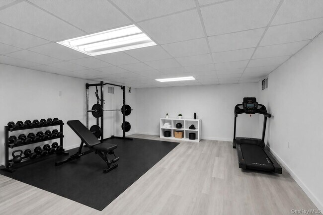 Building Photo - 88 Spier Rd