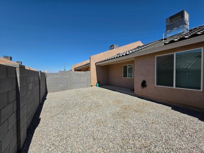 Building Photo - 7357 E 36th Pl