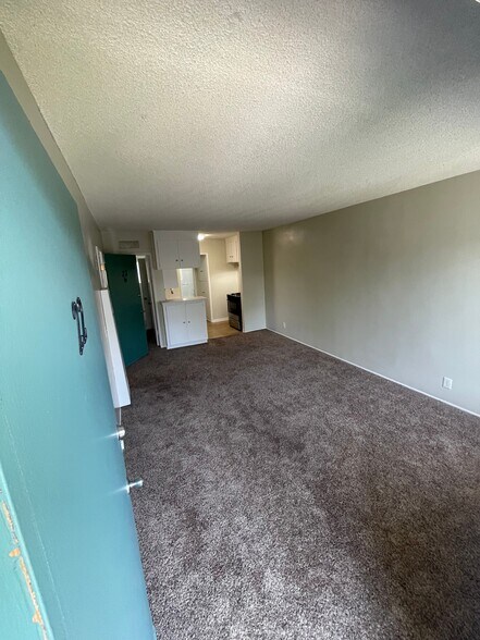  - Stonegate Apartments
