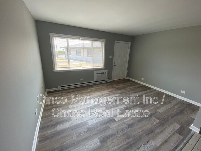 Building Photo - 29837 Illinois 50 - E5