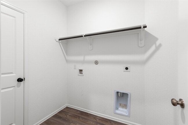 Building Photo - 4302 Penstemon Slate Dr