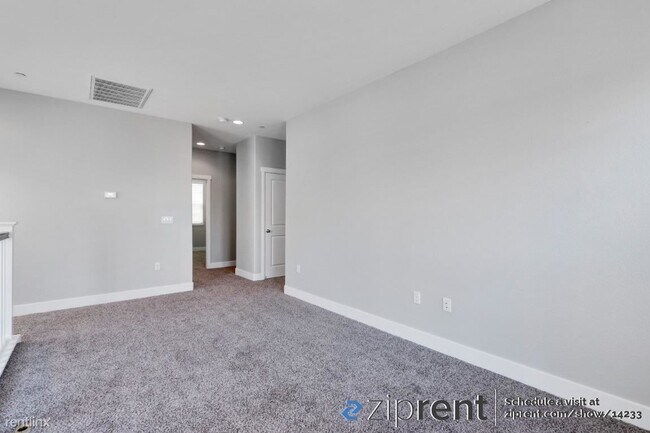 Building Photo - 4 br, 3 bath House - 1125 Berkshire Dr, La...