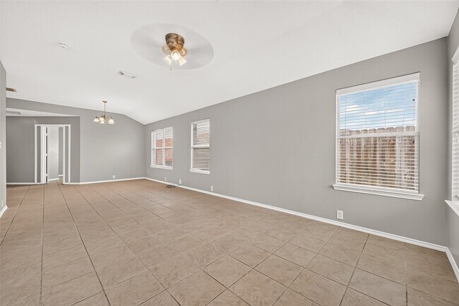 Building Photo - 14922 Sugar Sweet Dr