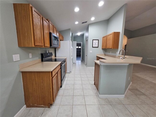 Building Photo - 15230 Markham Dr