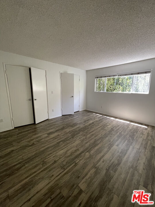 Building Photo - 1218 McClellan Dr