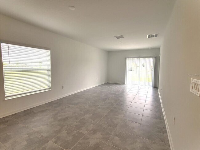 Building Photo - 1469 Deepwater Cir