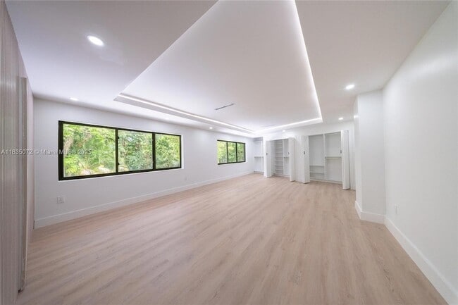 Building Photo - 6525 SW 133rd Dr