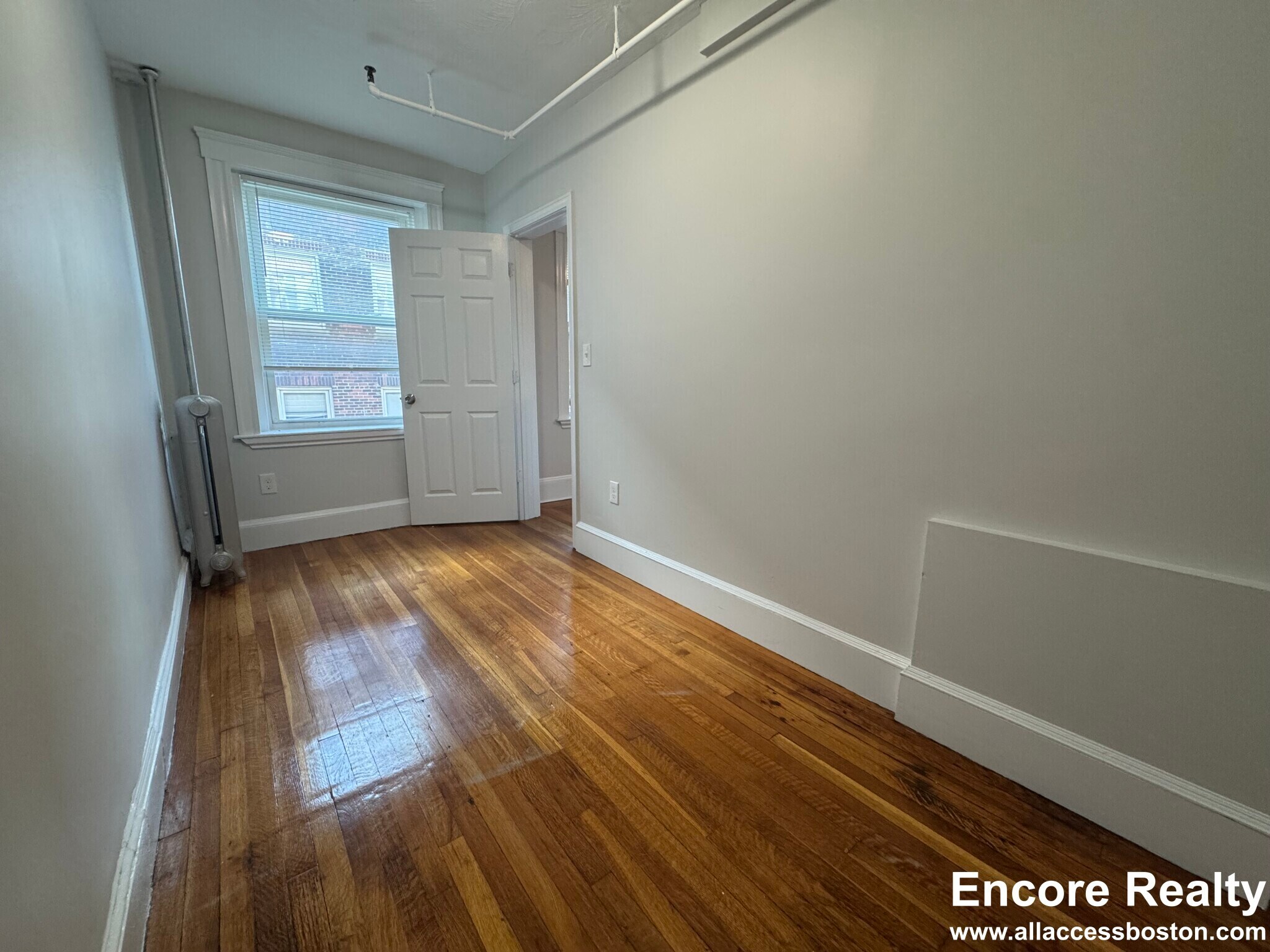 Building Photo - 1630 Commonwealth Ave