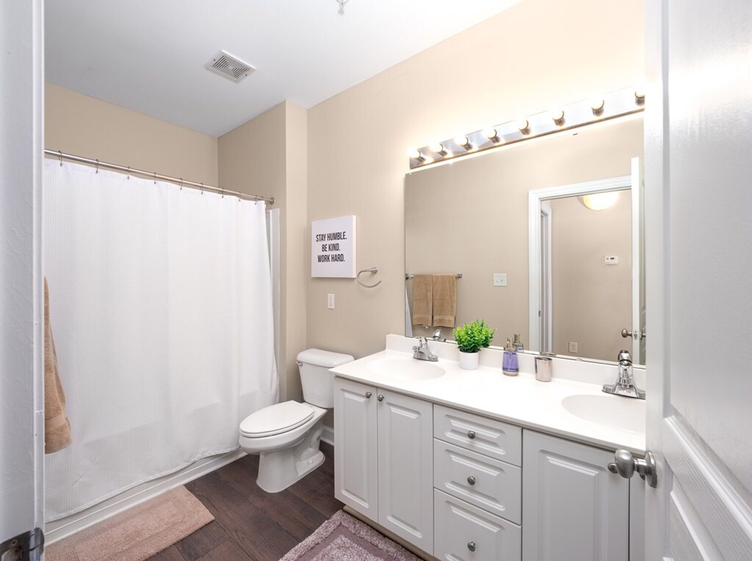 Building Photo - 2431 Brisbane Woods Way