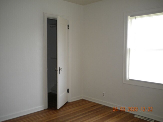 Building Photo - OWN831