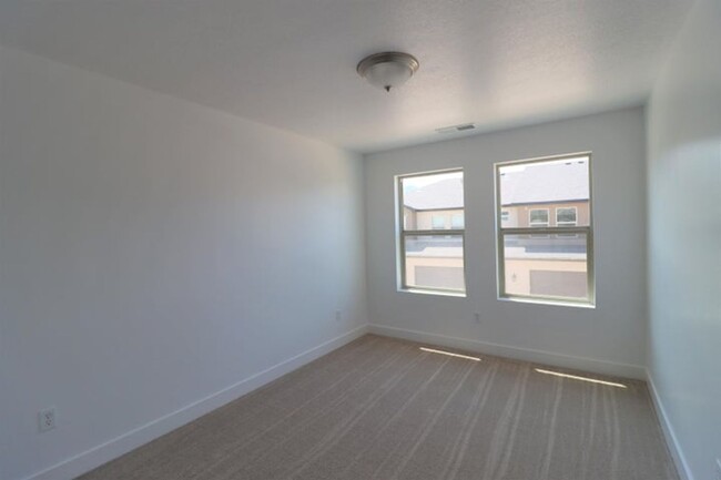 Building Photo - Move-In Bonus!!!  New Construction Townhom...