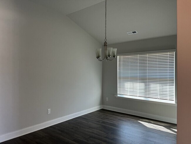 Building Photo - MADISON City Schools! MOVE IN READY NEW 4BR