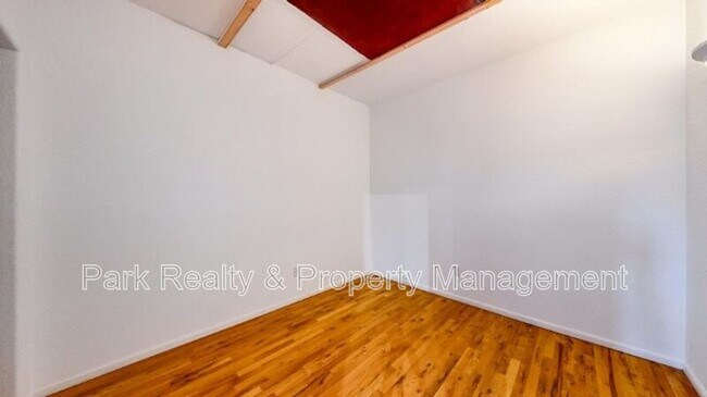 Building Photo - 2738 N Downing St