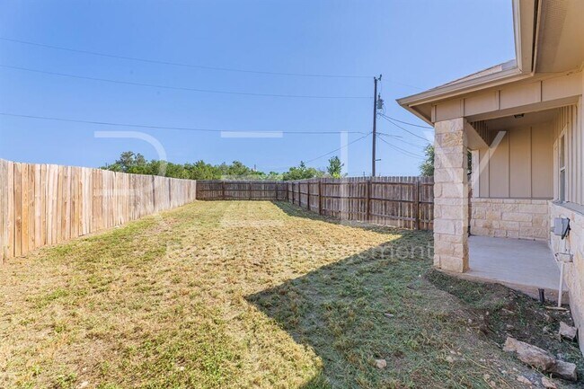 Building Photo - 412 Carl Shipp Dr